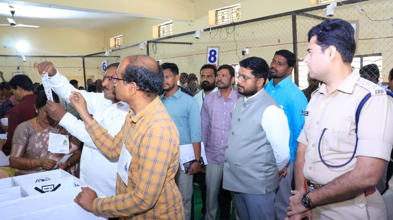 కౌంటింగ్ ప్రక్రియ ని పరిశీలి